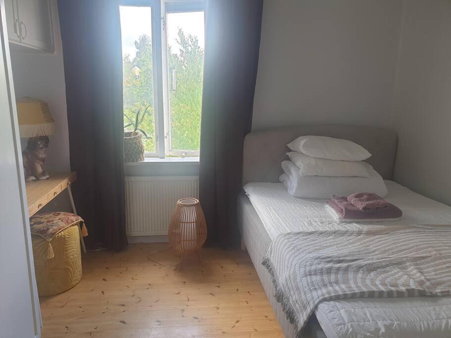 Centrala Stan- 2-Rums Gaestsvit, Perfekt Foer Kollegor Som Oenskar Separata Rum Umeå Dış mekan fotoğraf